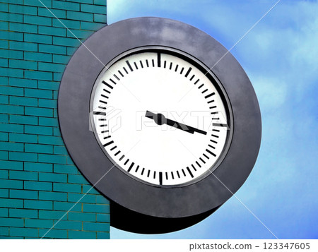 Outstanding clock Outstanding clock 123347605