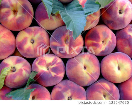 Pile of peaches Pile of peaches 123347620