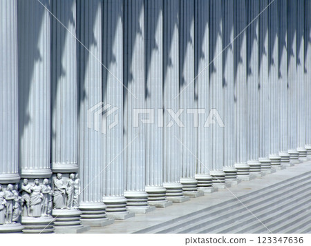 Roman columns 123347636