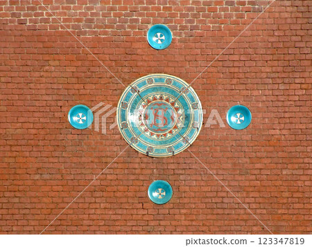 Catholic church detail 123347819