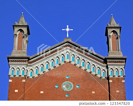 Catholic church 123347820