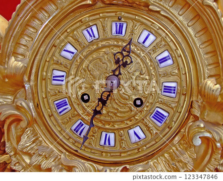 Golden clock Golden clock 123347846