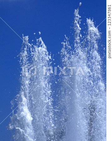 Fountain splash Fountain splash 123347861