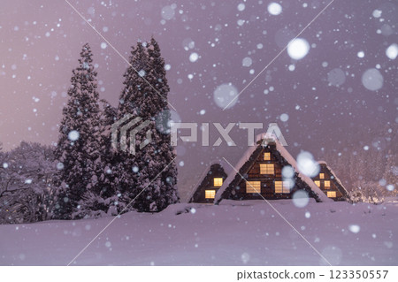 《岐阜縣》積雪的白川鄉/冬季合掌祖村 123350557