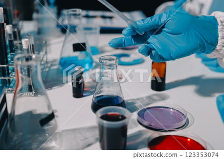 Researchers working in the clinical laboratory Researchers working in the clinical laboratory 123353074