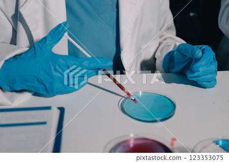 Researchers working in the clinical laboratory 123353075