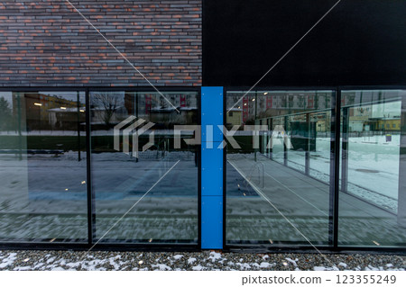 Exploring Modern Glass Architecture Featuring Its Distinctive Design Elements and Attributes Exploring Modern Glass Architecture Featuring Its Distinctive Design Elements and Attributes 123355249