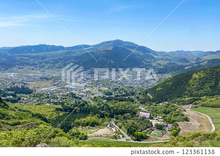 Yufuin Basin and Yamanami Highway 123361138