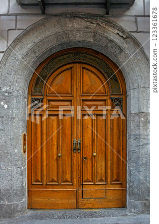 Ancient wood brown door exterior Ancient wood brown door exterior 123361678