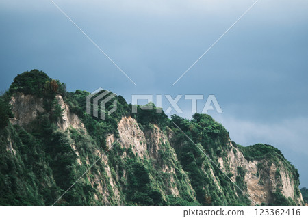火山懸崖 123362416
