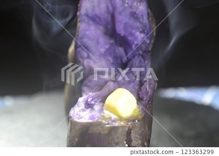 Steaming purple sweet potato butter Steaming purple sweet potato butter 123363299