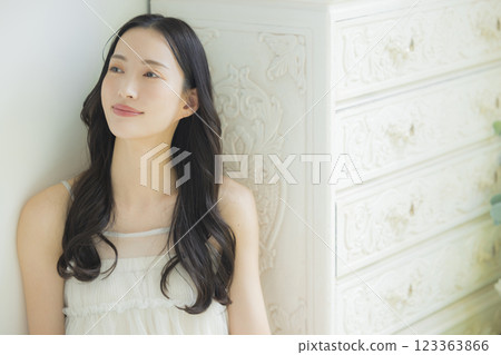 Young woman, hair care image Young woman, hair care image 123363866