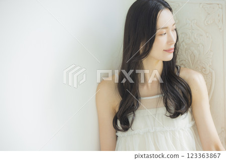 Young woman, hair care image Young woman, hair care image 123363867