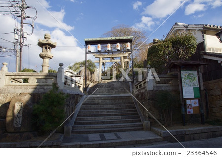 Kurashiki Tsurugata Townscape, Achi Shrine Entrance, From the Station to the Bikan Historical Quarter Kurashiki Tsurugata Townscape, Achi Shrine Entrance, From the Station to the Bikan Historical Quarter 123364546