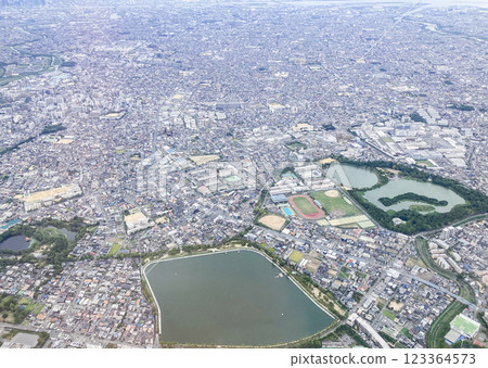 伊丹至尼崎的空拍照片 / 兵庫縣伊丹、尼崎市 123364573