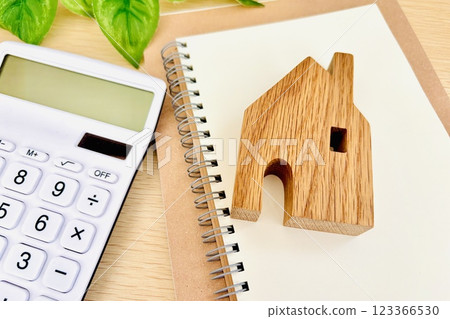 Life plan and housing costs Life plan and housing costs 123366530