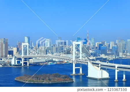 [東京] 台場景色（彩虹橋） 123367330
