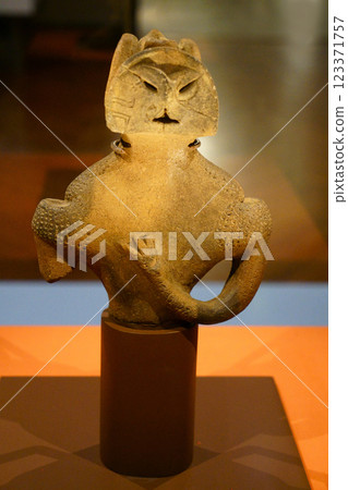 7605 Clay figurine 7605 Clay figurine 123371757