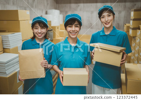 Women's empowerment in the logistics industry 123372445