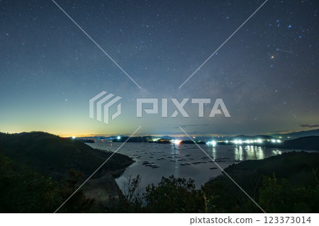 Beautiful starry sky over the ocean in Okayama, Japan 123373014