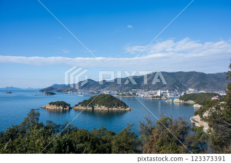 Beautiful scenery of Sensui Island in Fukuyama City, Hiroshima Prefecture, Japan 123373391