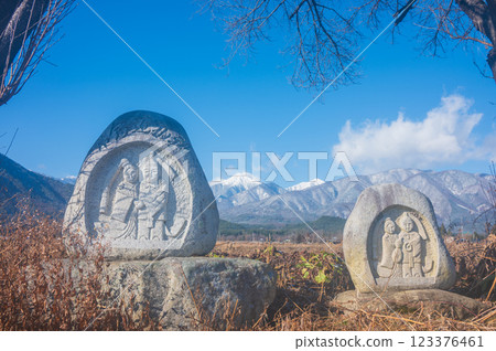 Winter Jonen Dosojin Shrine [Horigane, Azumino City] 123376461