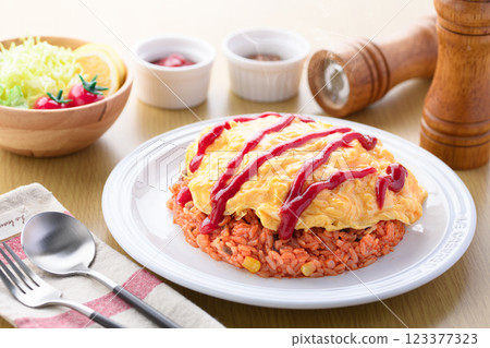 鬆軟的半熟蛋包飯 鬆軟的半熟蛋包飯 123377323