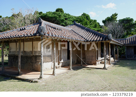 沖繩縣伊是名島布刈家住宅 沖繩縣伊是名島布刈家住宅 123379219