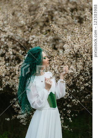 young girl bride with green hair in a national dress 123383988