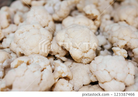 Cauliflower close-up. Boiled cauliflower. Table. Vegetarian cuisine Cauliflower close-up. Boiled cauliflower. Table. Vegetarian cuisine 123387466
