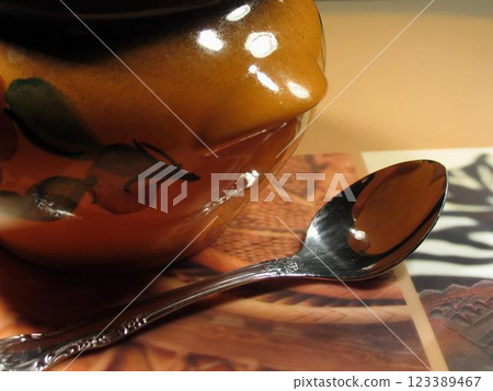 Tableware and Cutlery for Serving Cuisine 123389467