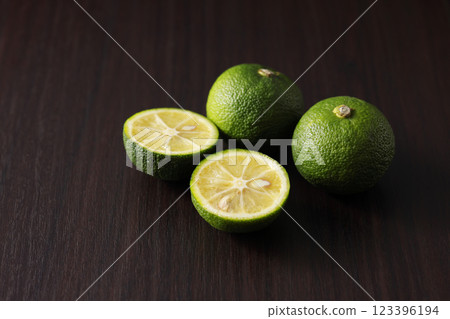 酸橘 酸橘 123396194