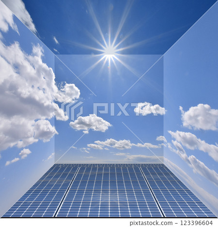 閃耀的陽光和太陽能電池板，環保的藍天盒 123396604