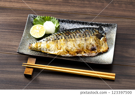 烤鯖魚 123397500