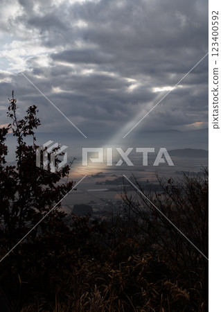 田子山瞭望台的晨景(阿蘇市空船碼頭) 田子山瞭望台的晨景(阿蘇市空船碼頭) 123400592