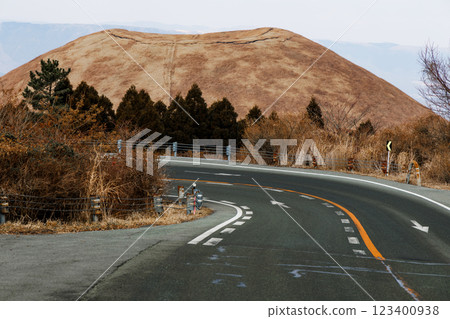 熊本縣道298號線及米塚 熊本縣道298號線及米塚 123400938