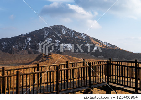 Mount Eboshi in winter (Aso Kuju National Park) 123400964