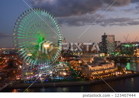 Minato Mirai夜景 123407444