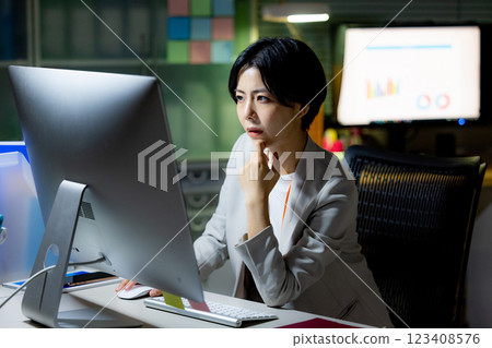 Female overtime business Female overtime business 123408576