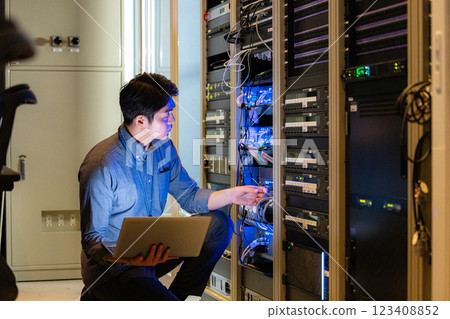 伺服器機房工程師 123408852