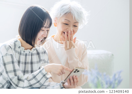 Grandma and grandson Smaho 123409140