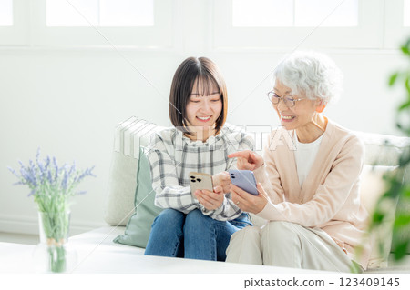 奶奶和孫子Smaho 123409145