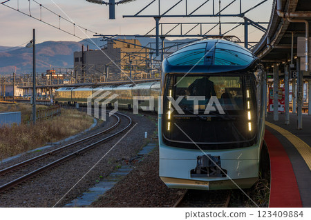 Train Suite Shiki-Shima stopped at Hakodate Station Train Suite Shiki-Shima stopped at Hakodate Station 123409884