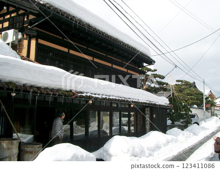 Matsuzaki Masakichi Shoten (currently the Urushi Art Museum) in Kitakata City, Fukushima Prefecture Matsuzaki Masakichi Shoten (currently the Urushi Art Museum) in Kitakata City, Fukushima Prefecture 123411086