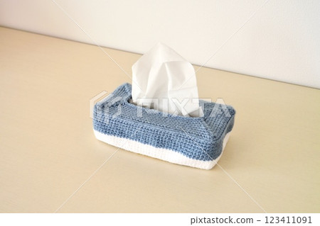 Tissue case "handmade cover" "two-tone gray and white" Tissue case "handmade cover" "two-tone gray and white" 123411091