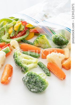 Frozen vegetables, vegetable storage, freezer bags 123412071