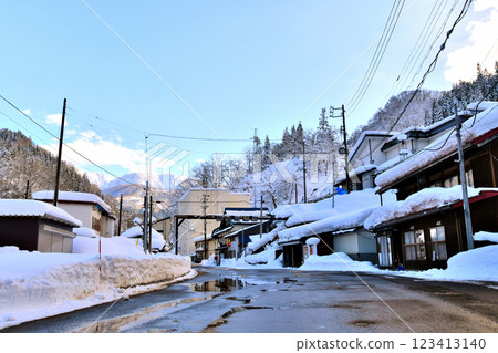 Around Nakado Station on the Oito Line (Otari Village, Nagano Prefecture) [2024.12] 123413140