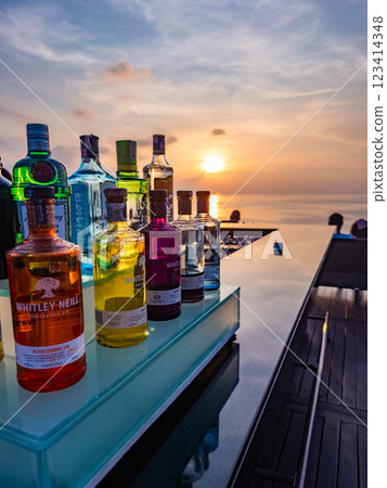 Air bar at sunset in west coast in koh Samui, Thailand 123414348
