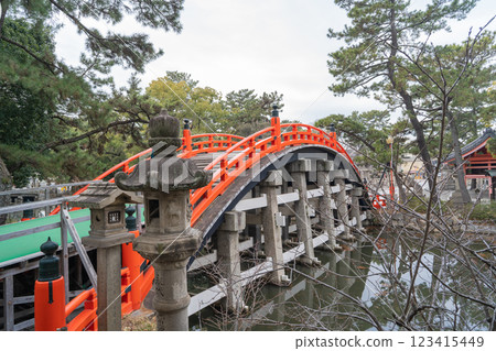 Soribashi Bridge at Sumiyoshi Taisha Shrine (Osaka City, Osaka Prefecture) Soribashi Bridge at Sumiyoshi Taisha Shrine (Osaka City, Osaka Prefecture) 123415449
