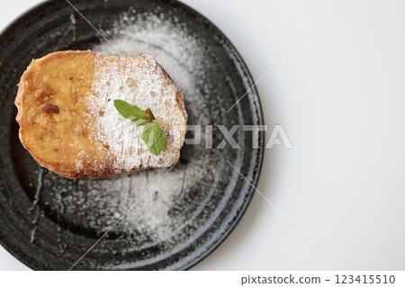 蜂蜜法式吐司 123415510